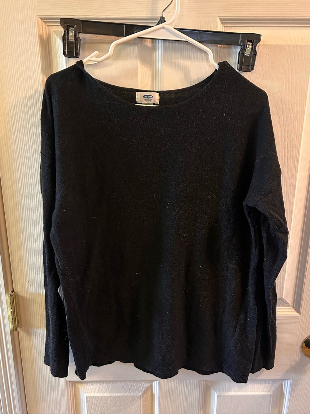 Old Navy Black Crewneck Sweater